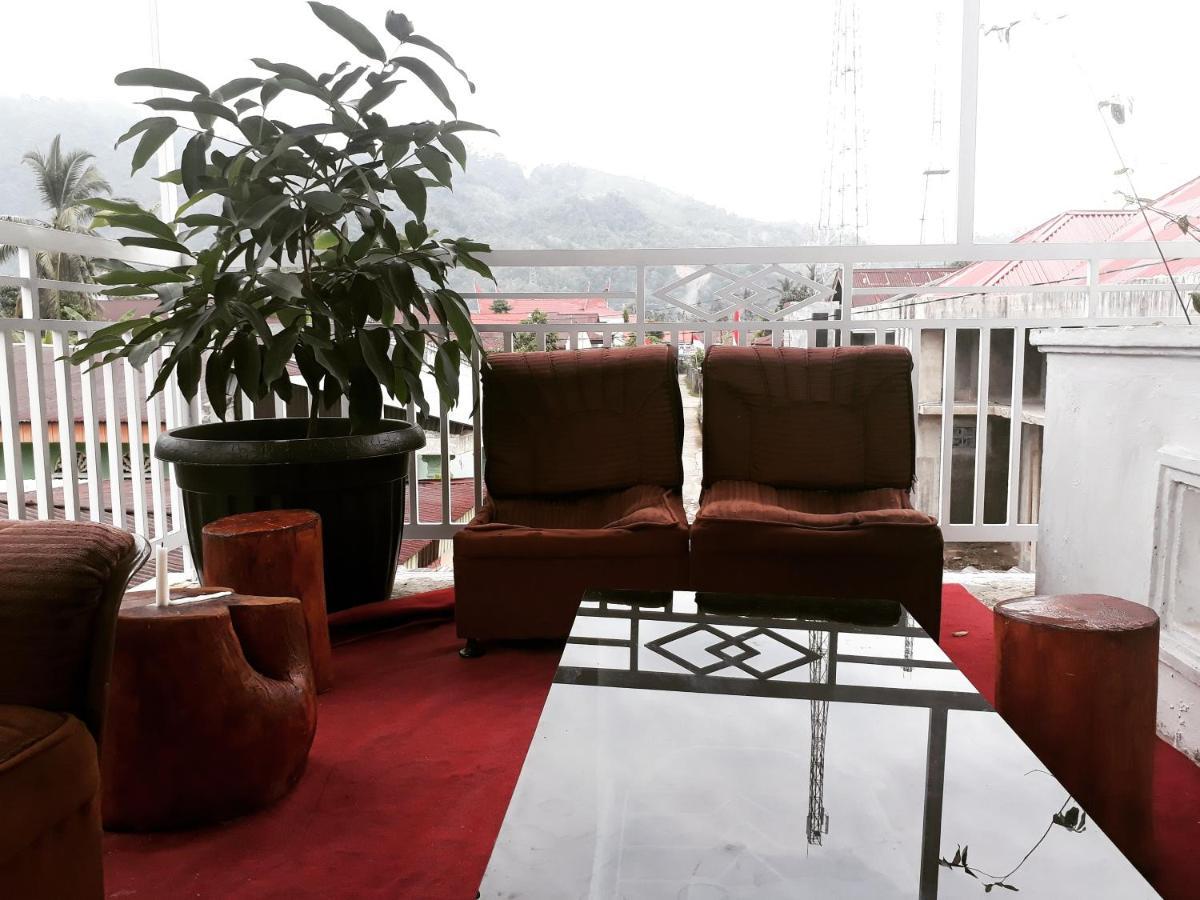 Bumimi Homestay Painan 외부 사진