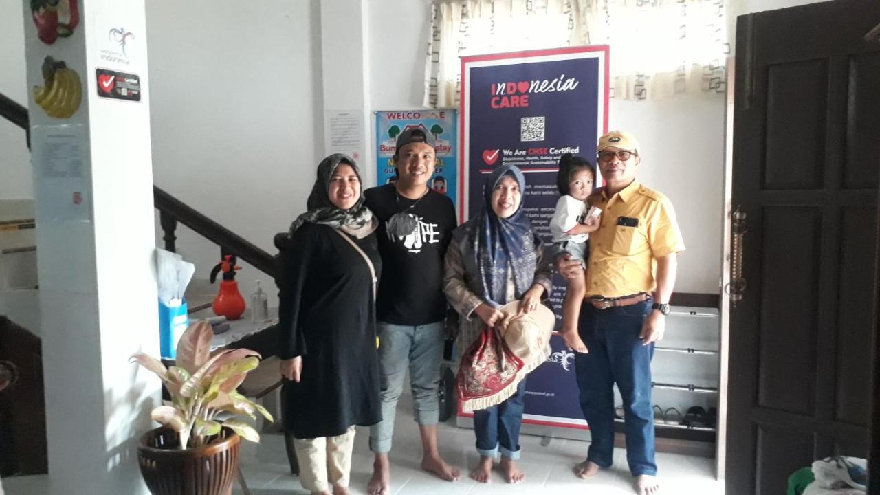 Bumimi Homestay Painan 외부 사진