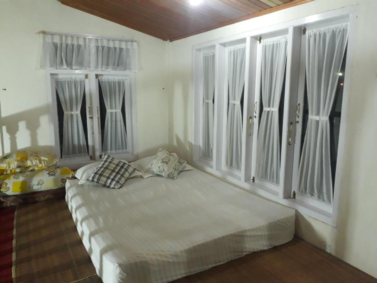 Bumimi Homestay Painan 외부 사진
