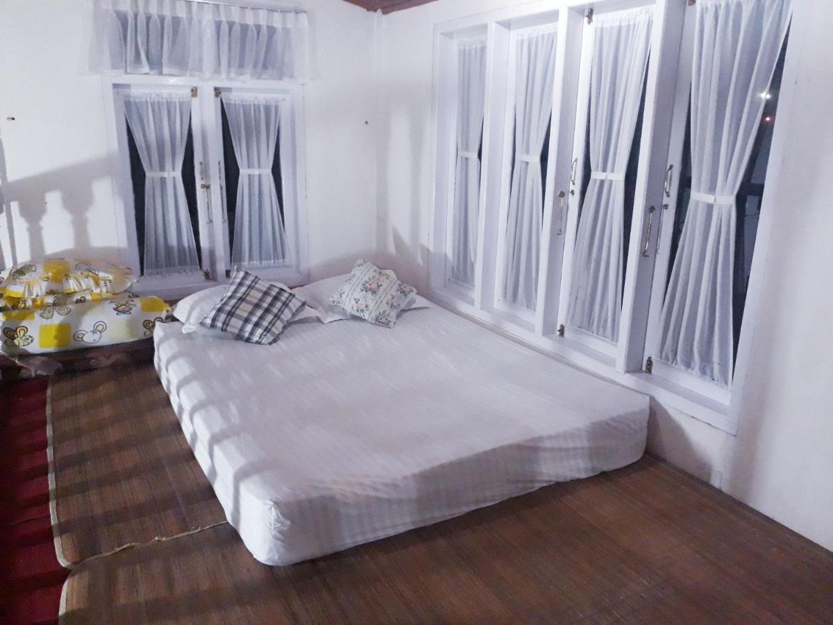 Bumimi Homestay Painan 외부 사진