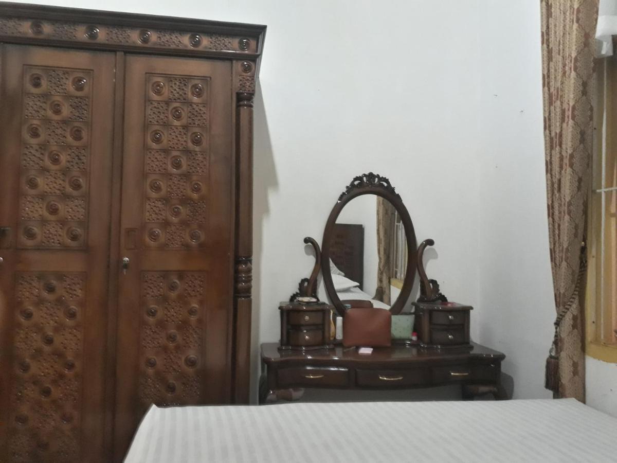 Bumimi Homestay Painan 외부 사진